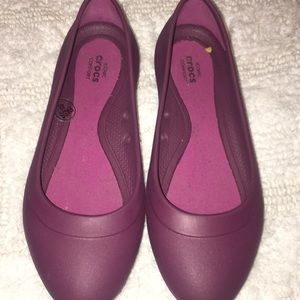 CROC Slip-On Flats